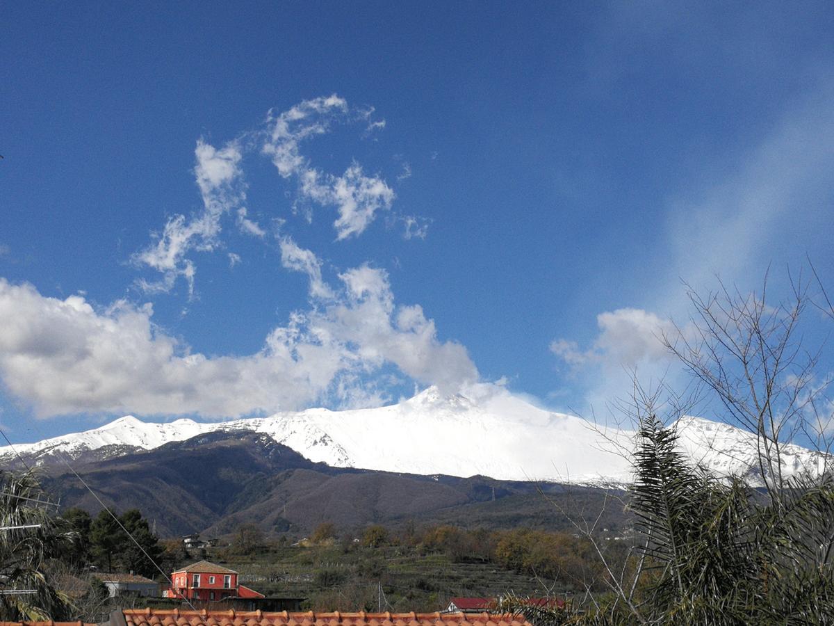 I Colori Dell'Etna Villa Santa Venerina Exterior photo