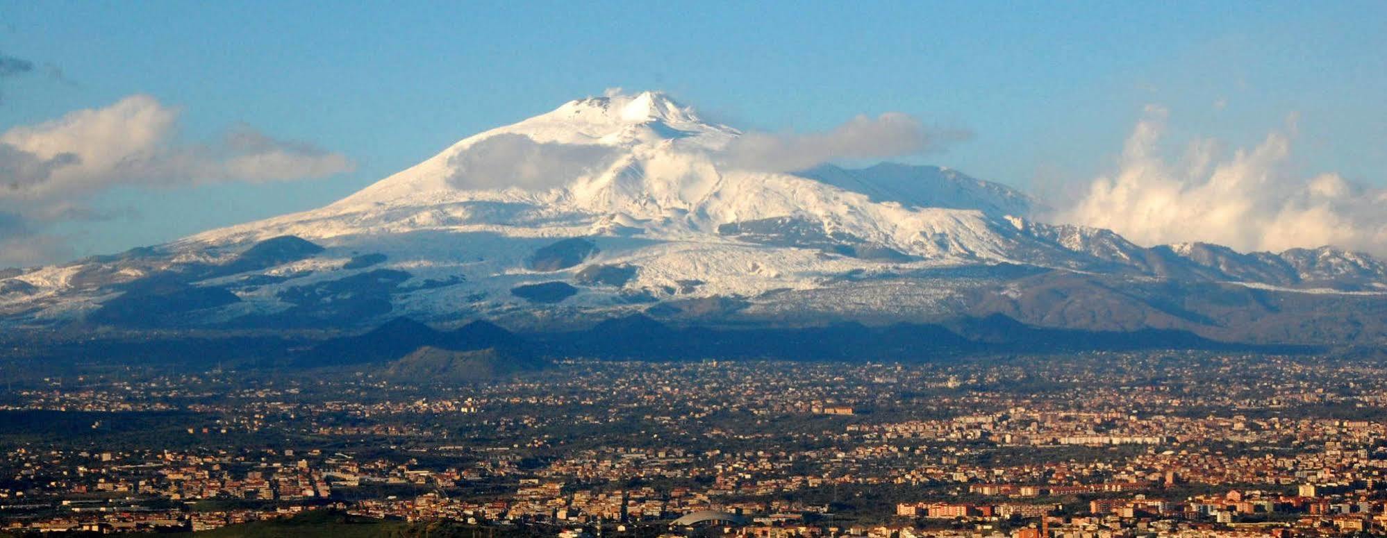 I Colori Dell'Etna Villa Santa Venerina Exterior photo